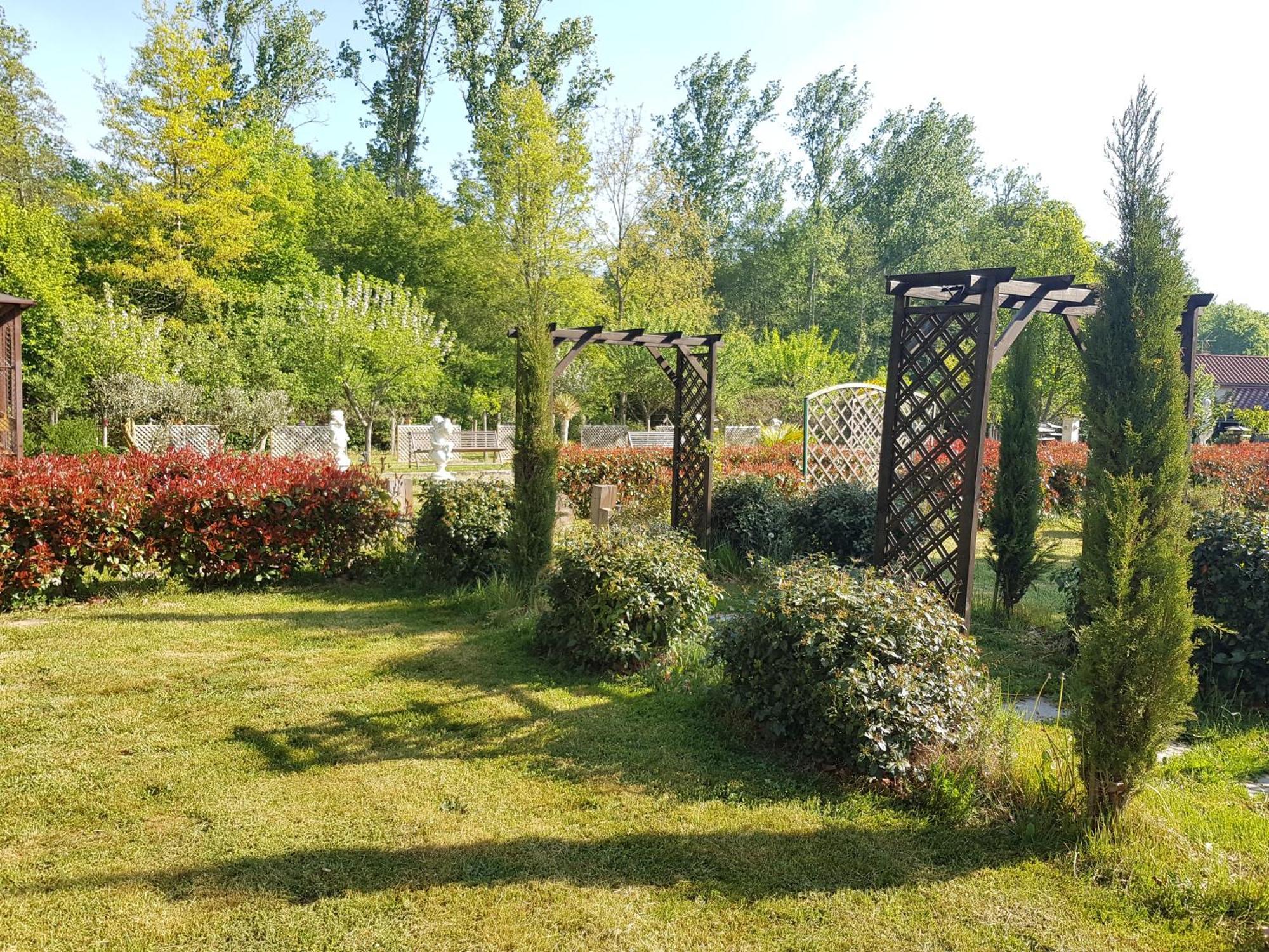 Chateau Des Perichons Poncins Екстер'єр фото